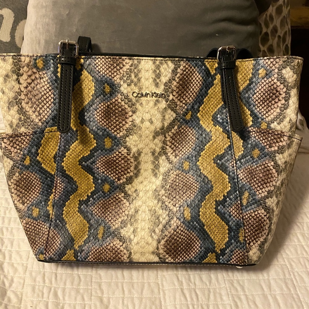 Calvin Klein Tote